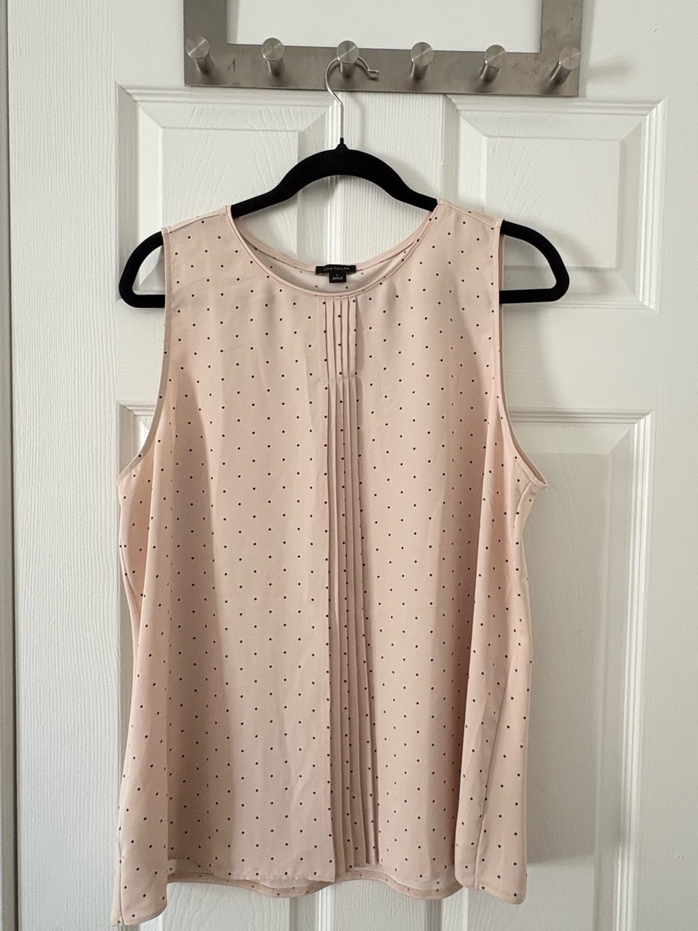 Ann Taylor Blush Pink Polka Dot Pintuck Shell